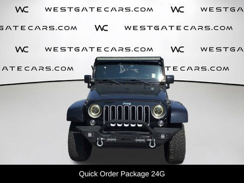Used 2016 Jeep Wrangler Unlimited Sahara AWD/4WD image 4