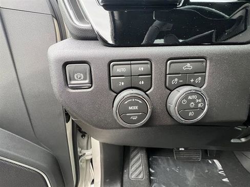 New 2026 Chevrolet Silverado 1500 RST image 13