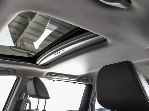 Used 2016 Honda Odyssey EX-L image 4