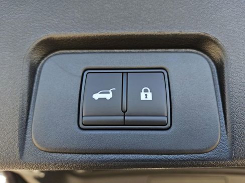 New 2026 Nissan Rogue SV image 6