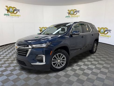 Used 2023 Chevrolet Traverse LT image 4