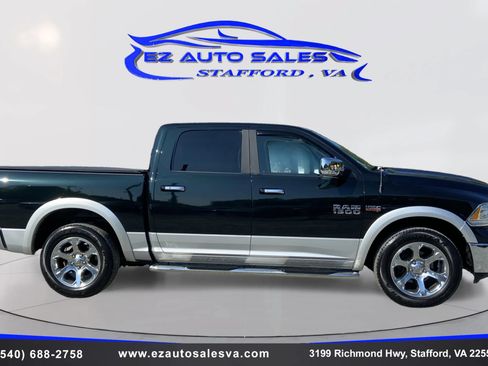 Used 2016 RAM 1500 Laramie w/ Convenience Group AWD/4WD image 4