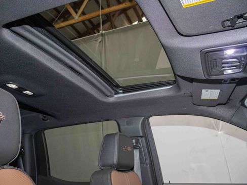 Certified 2023 Chevrolet Silverado 1500 High Country w/ High Country Premium Package image 17