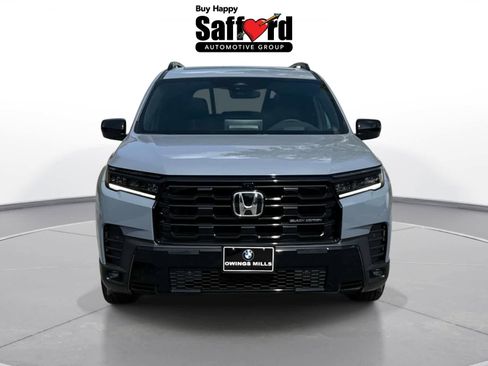 Used 2026 Honda Pilot Black Edition image 17