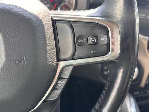 Used 2019 RAM 1500 Laramie AWD/4WD image 31