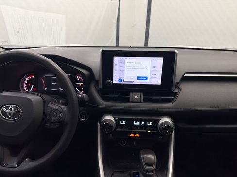 Used 2023 Toyota RAV4 XLE w/ Convenience Package FWD image 30