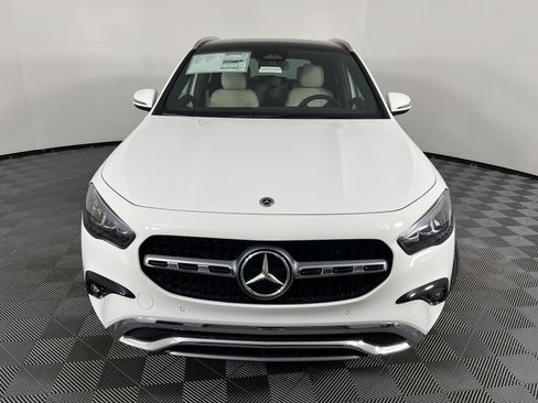 New 2026 Mercedes-Benz GLA 250 4MATIC image 5