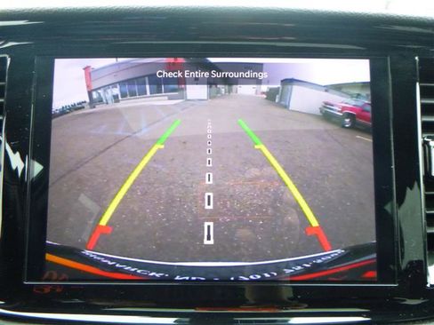 Used 2024 Dodge Durango GT AWD/4WD image 16