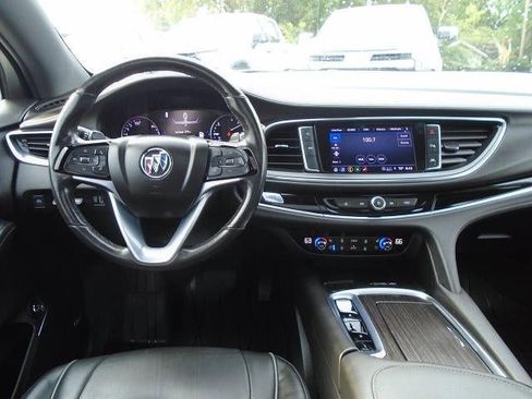Used 2022 Buick Enclave Avenir w/ LPO, Floor Liner Package AWD/4WD image 22