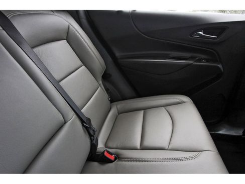 Used 2021 Chevrolet Equinox LT image 15