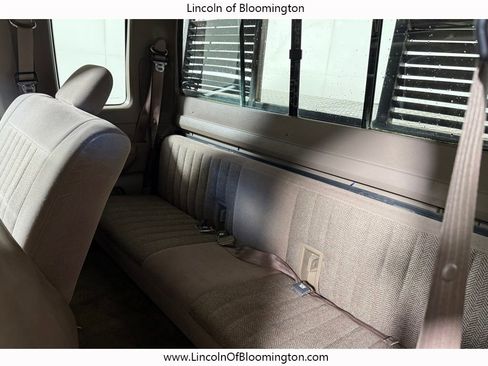 Used 1993 Ford F250 XL image 10