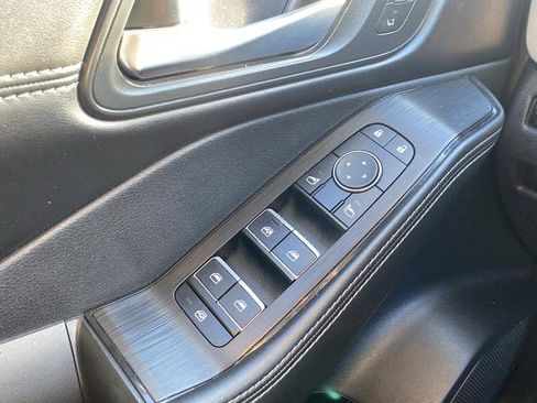 Used 2023 Nissan Rogue SL AWD/4WD image 27
