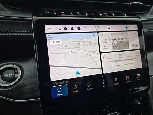 Used 2023 Jeep Grand Cherokee L Limited w/ Black Appearance Package image 26