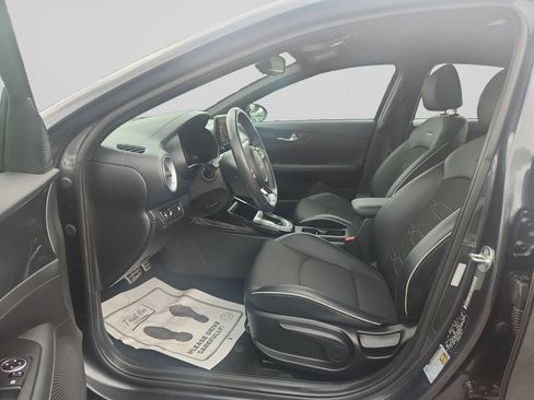 Certified 2023 Kia Forte GT-Line w/ GT-Line Technology Package FWD image 10