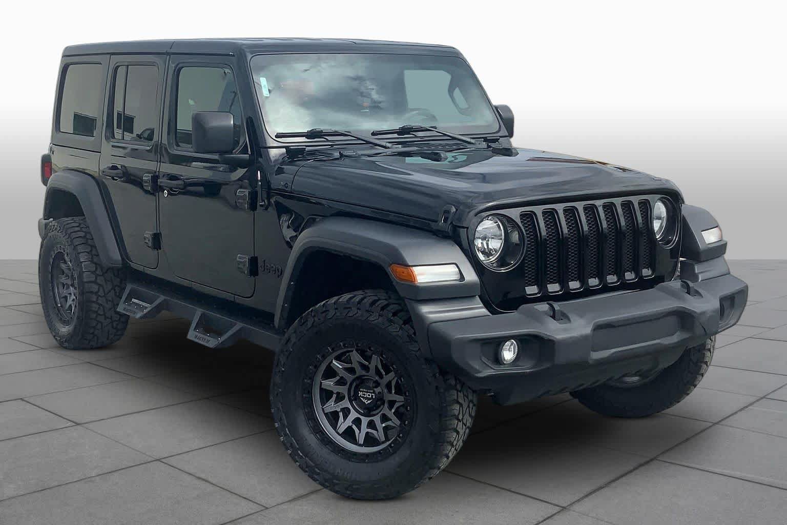 Used 2021 Jeep Wrangler Unlimited Sport AWD/4WD image 3