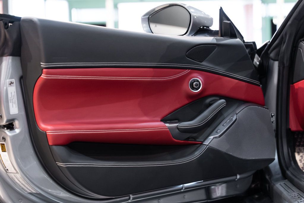 Used 2022 Ferrari Portofino M RWD image 22