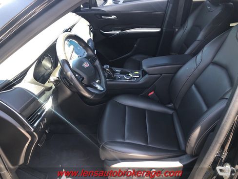 Used 2019 Cadillac XT4 Sport image 11