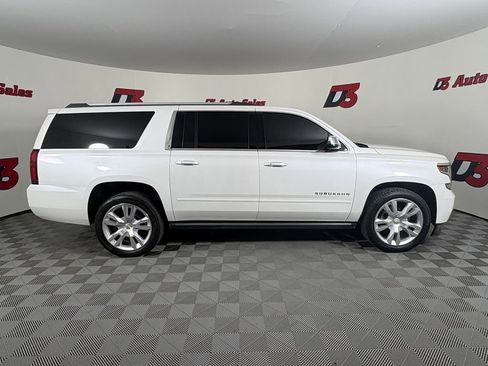 Used 2017 Chevrolet Suburban Premier AWD/4WD image 8