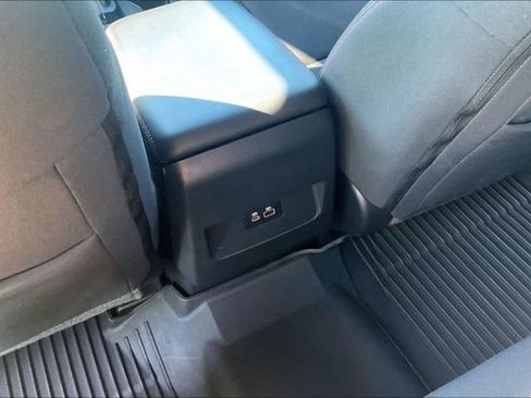 Used 2022 Nissan Frontier PRO-4X w/ Technology Package AWD/4WD image 34