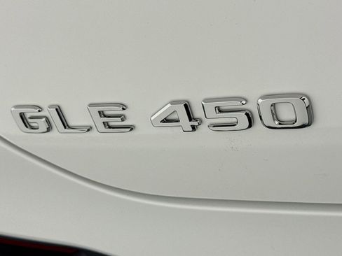 New 2026 Mercedes-Benz GLE 450 4MATIC Coupe image 8