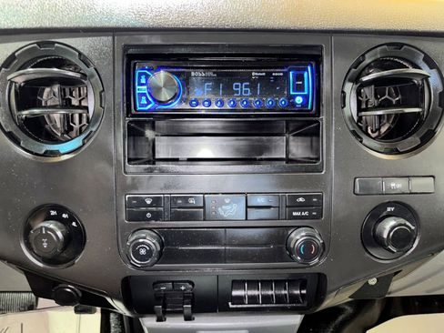 Used 2013 Ford F250 XL w/ PWR Equipment Group image 19