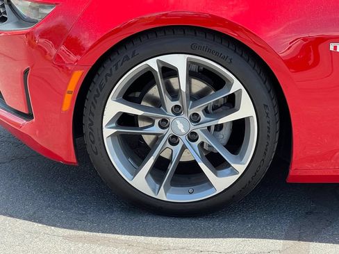 Used 2022 Chevrolet Camaro LT RWD image 14