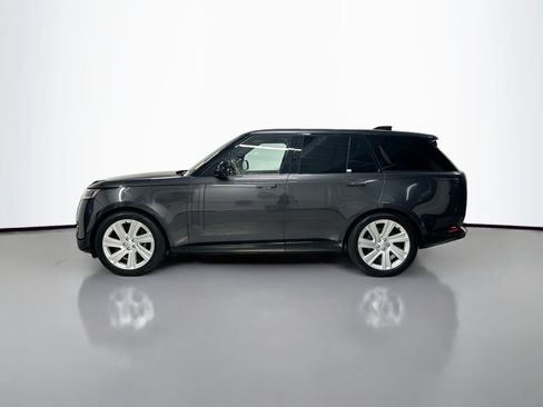 Used 2023 Land Rover Range Rover SE AWD/4WD image 2