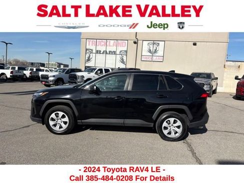 Used 2024 Toyota RAV4 LE image 2