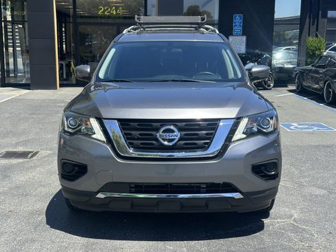 Used 2020 Nissan Pathfinder S FWD image 5