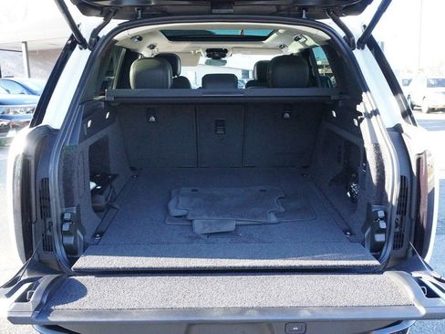 Used 2025 Land Rover Range Rover SE AWD/4WD image 20