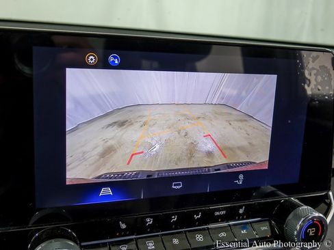 Certified 2024 Chevrolet Colorado Z71 w/ Z71 Convenience Package 2 image 16