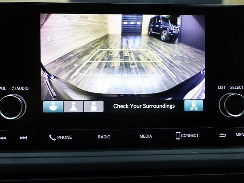 Used 2025 Honda Accord SE image 41