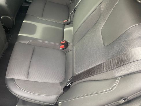 Used 2025 Buick Encore GX Preferred image 37