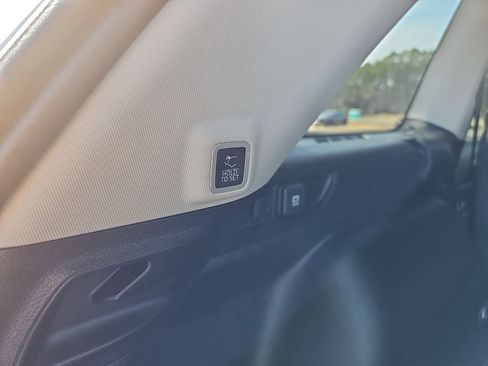 Used 2023 Jeep Grand Cherokee Laredo w/ Luxury Tech Group I image 17