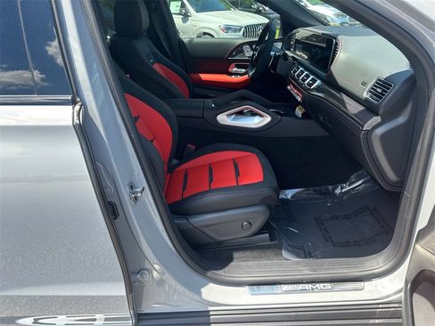 Certified 2025 Mercedes-Benz GLE 53 AMG 4MATIC Coupe image 15