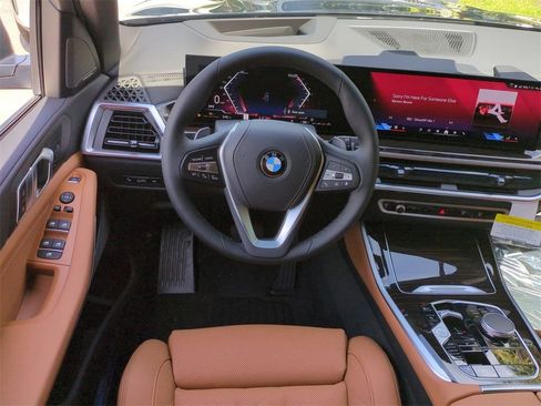 New 2026 BMW X5 xDrive40i w/ Premium Package image 14