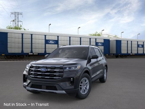New 2026 Ford Explorer Active image 2
