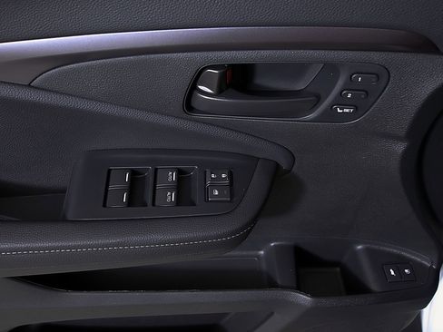 Used 2024 Honda Passport EX-L image 18