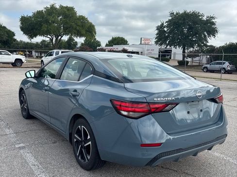 Used 2025 Nissan Sentra SV FWD image 6