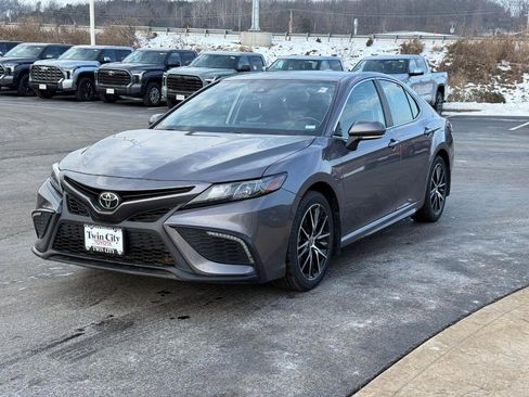 Certified 2024 Toyota Camry SE image 8