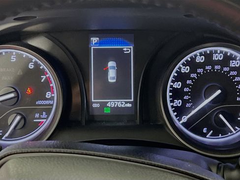 Used 2023 Toyota Camry SE image 22