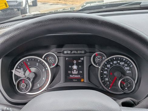 New 2026 RAM 2500 Tradesman AWD/4WD image 30