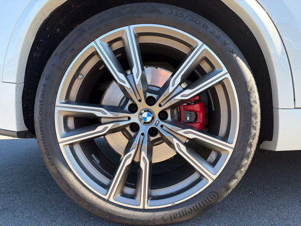 Used 2021 BMW X5 M50i AWD/4WD image 22