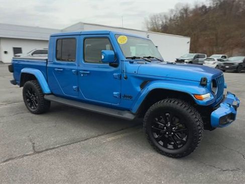 Used 2022 Jeep Gladiator Overland image 2