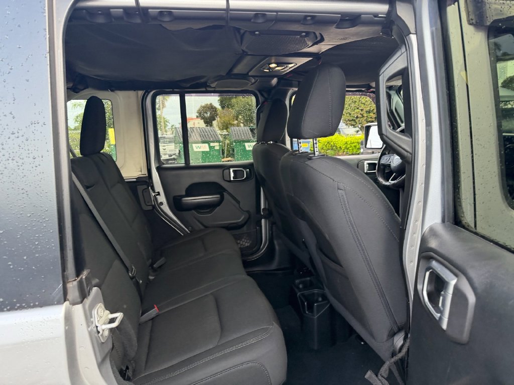 Used 2020 Jeep Wrangler Unlimited Sport S AWD/4WD image 13
