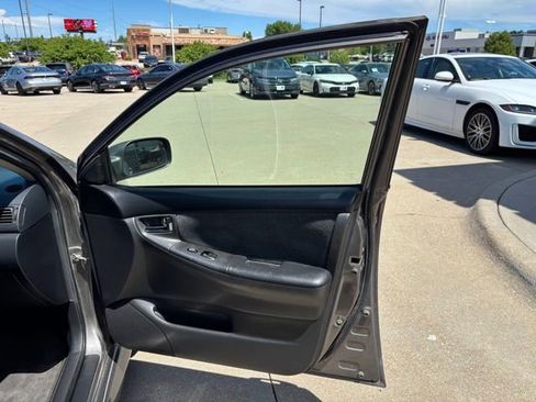 Used 2007 Toyota Corolla S FWD image 15
