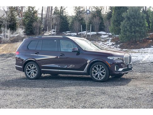 Used 2022 BMW X7 xDrive40i w/ Premium Package image 12