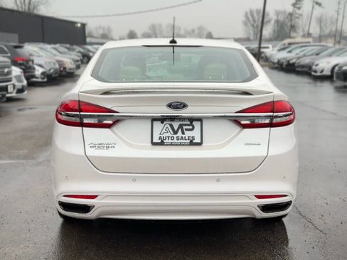 Used 2017 Ford Fusion Platinum image 3