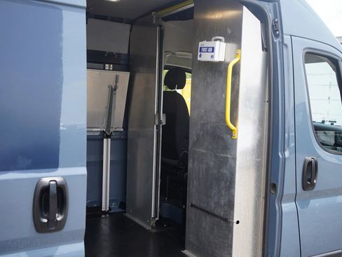 Used 2020 RAM ProMaster 3500 FWD image 14