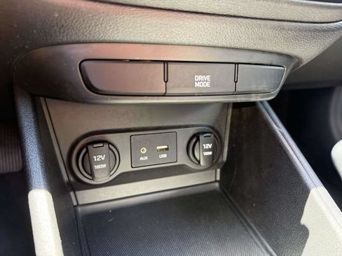 Used 2018 Hyundai Accent SE FWD image 26